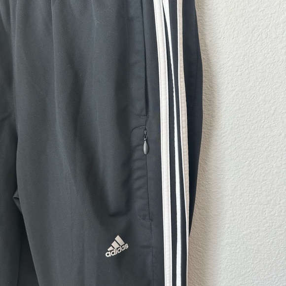 ⭐️ ADIDAS Men’s Tricot 3 Stripe XL Athletic Pants - Picture 2 of 10